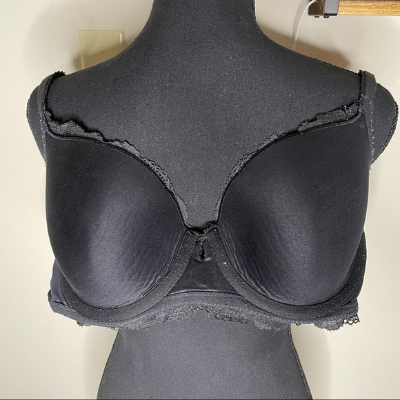 [Victoria’s Secret] Body By Victoria Lined Demi Bra - Picture 5 of 11